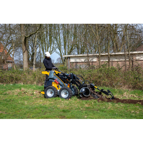 Chargeuse skid-steer GIANT GS900