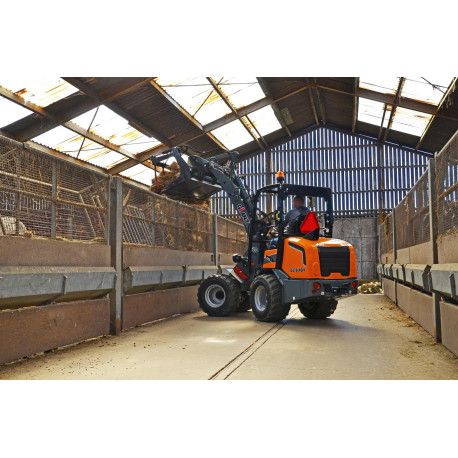 Kompakte Radlader Giant G2700 HD