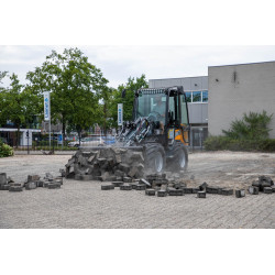 Giant G2700 TELE HD+ 2