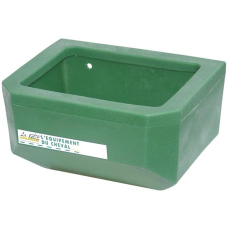 Mangeoire pour poulains